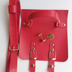 Suni Deri Kırmızı Kapak Seti