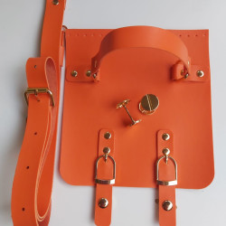 Suni Deri Turuncu Kapak Seti